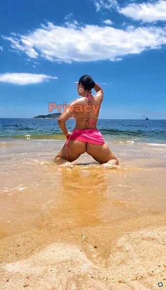 Najla Ferreira Nude Leaks OnlyFans Photo 17