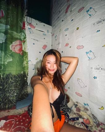 Niña Arcillo Nude Leaks OnlyFans Photo 8