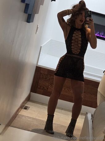 ReflectiveRen Nude Leaks OnlyFans Photo 41