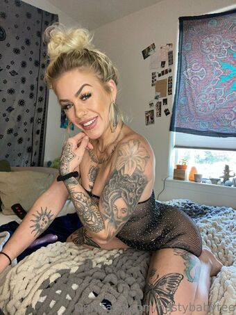 Ryannxmariee Nude Leaks OnlyFans Photo 13