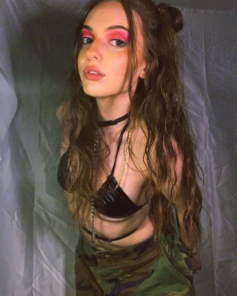 Sarahtoosalty Nude Leaks OnlyFans Photo 13