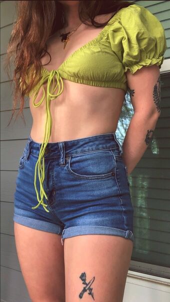 Sarahtoosalty Nude Leaks OnlyFans Photo 9