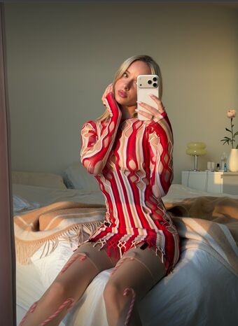 Yambogdini Nude Leaks OnlyFans Photo 8